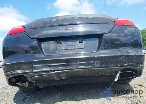 2012 Porsche Panamera 4 из США, поврежденный, VIN WP0AA2A78CL015390